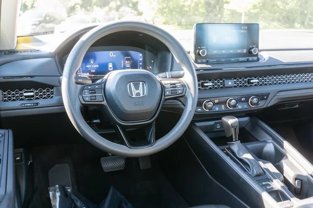 Used 2024 White Honda EX image 15