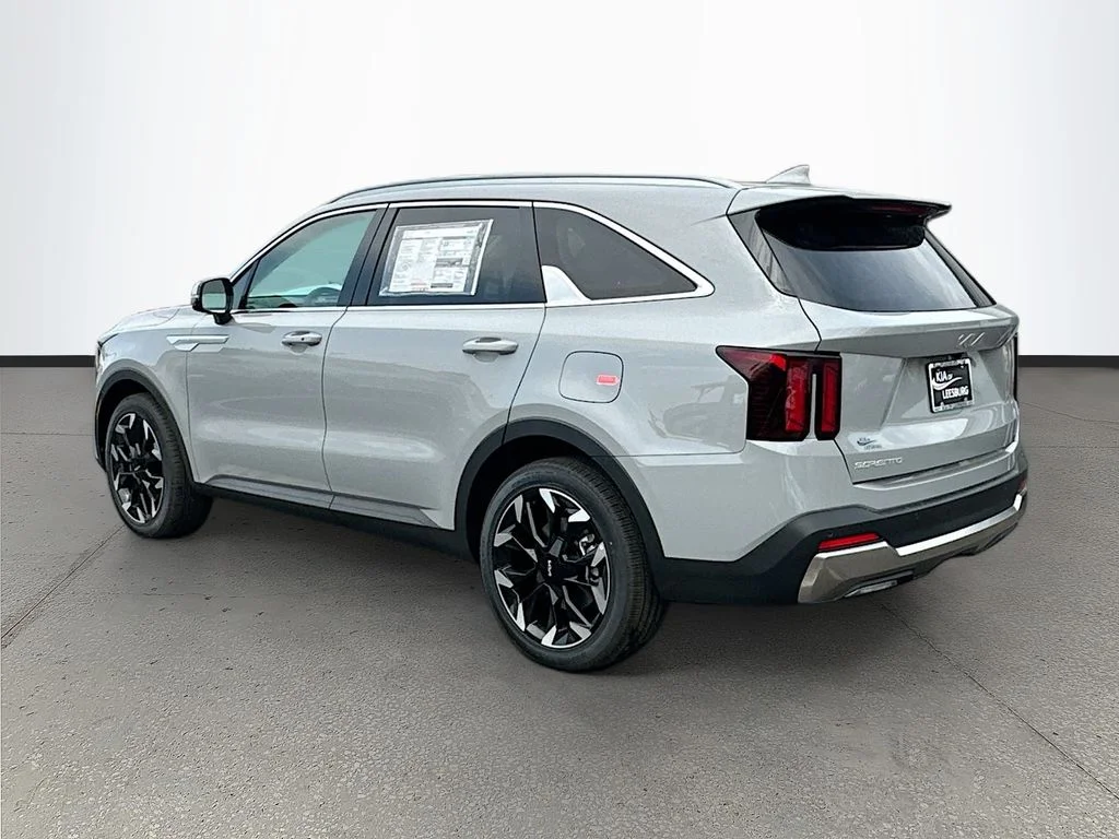 New 2026 Wolf Gray Kia EX image 5
