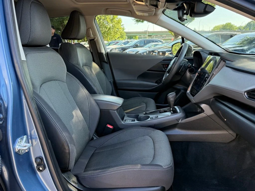 Used 2024 Blue Subaru Premium image 30