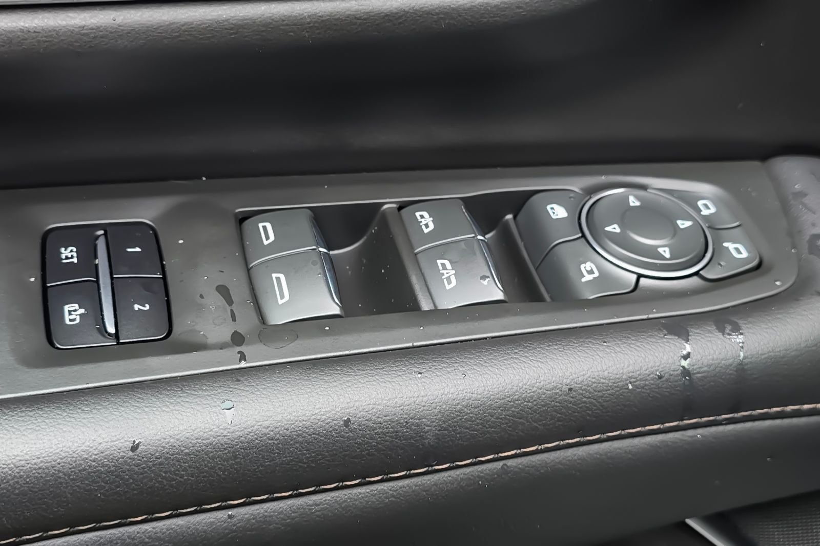 2022 Chevrolet Suburban High Country - Photo 11