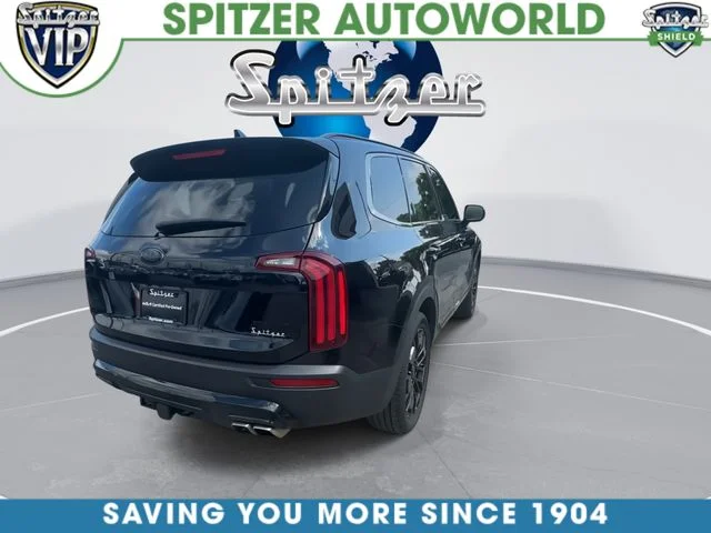 Used 2021 Black Kia EX image 9