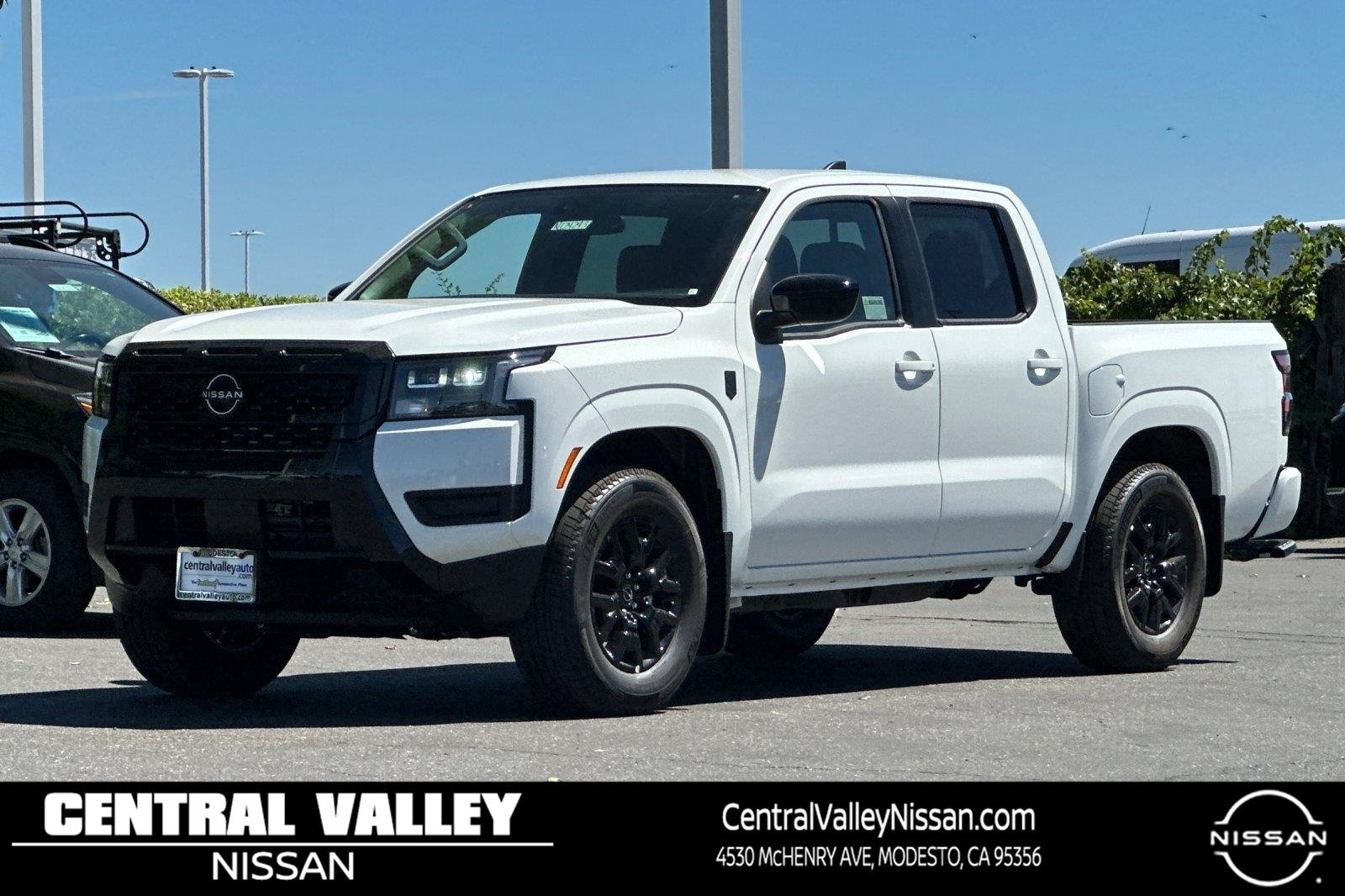 New 2026 Glacier White Nissan SV image 8