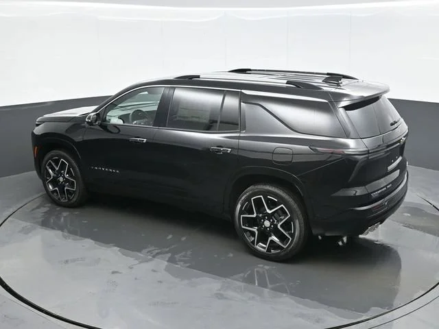 New 2026 Mosaic Black Metallic Chevrolet High Country image 11