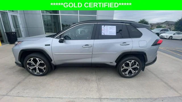 Certified Used 2022 SILVER SKY MET W/BLK Toyota  image 7