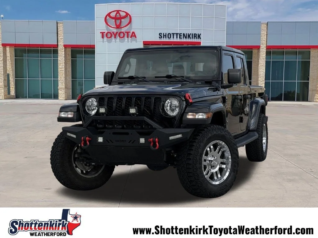 Used 2023 Black Jeep Texas Trail image 1