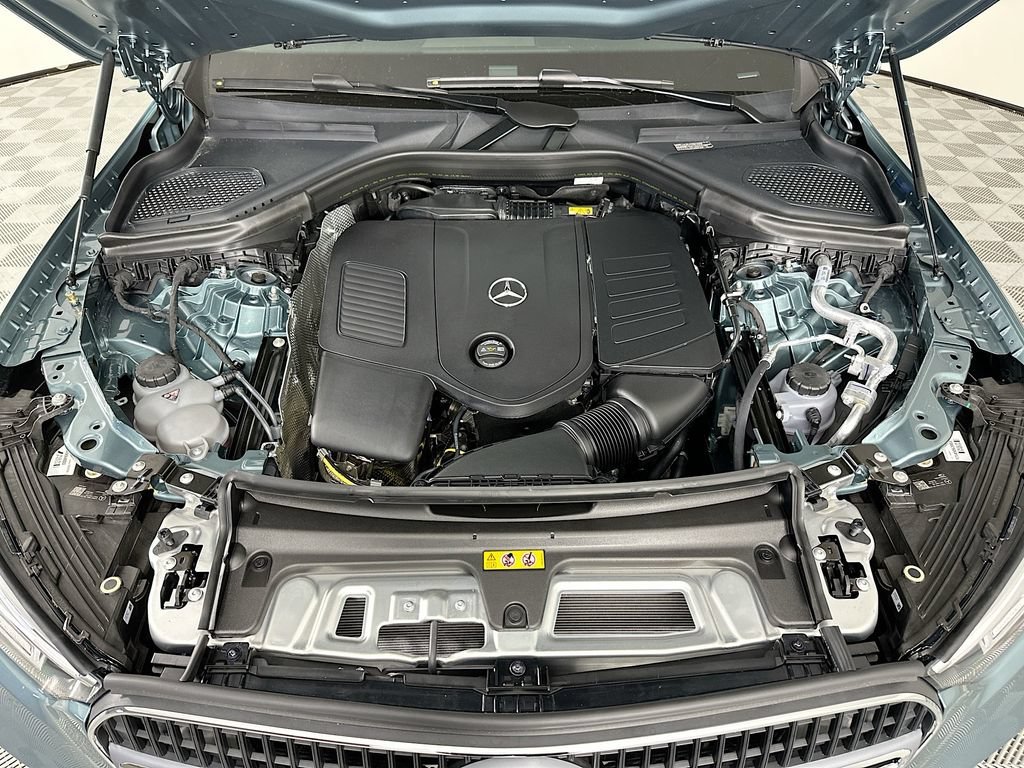 New 2026 Verde Silver Metallic Mercedes-Benz GLC 300 image 66