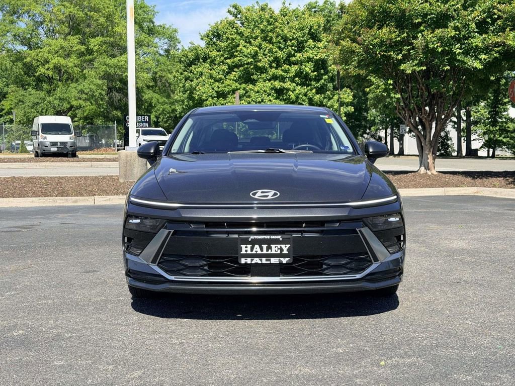 Used 2025 Portofino Gray Hyundai SEL image 25