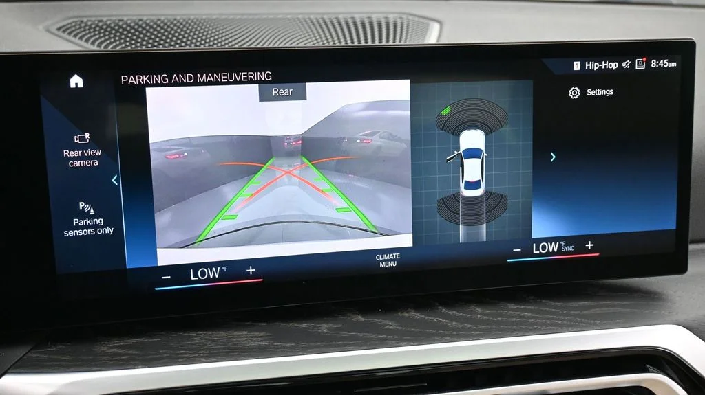2023 BMW 3 Series 330i - Photo 23