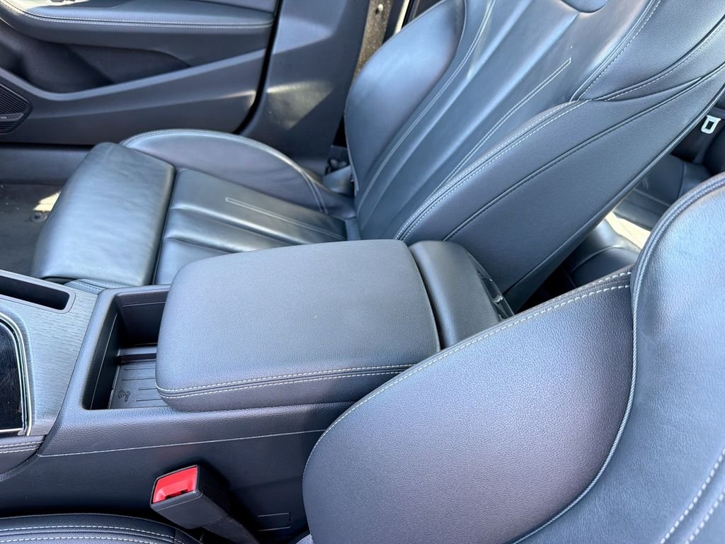 Used 2024  Audi 45 S line Premium Plus image 22