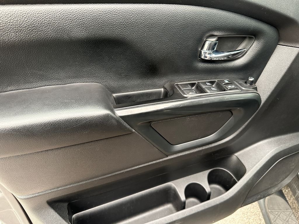 Used 2019 Gray Nissan SV image 16