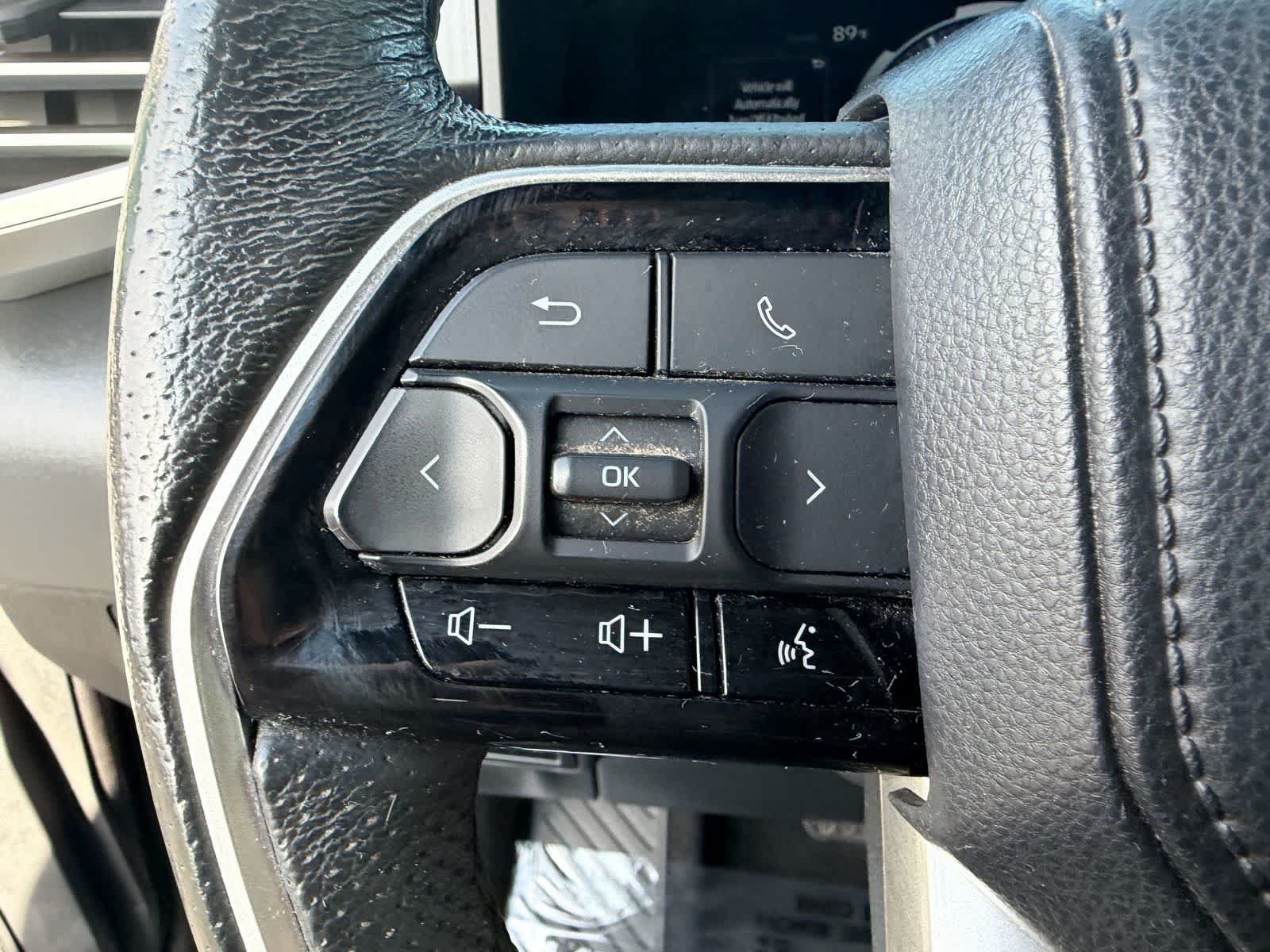 Used 2022 Magnetic Gray Metallic Toyota Platinum image 18