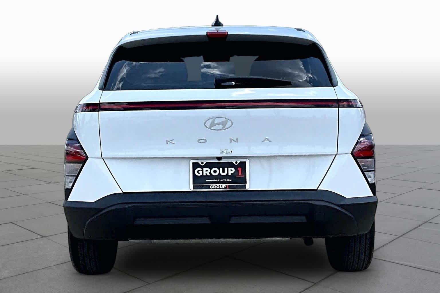 2026 Hyundai Kona SE - Photo 10