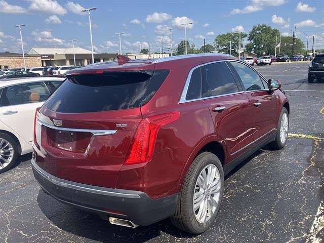 Used 2017 RED PASSION TINTCOAT Cadillac Premium Luxury FWD image 4