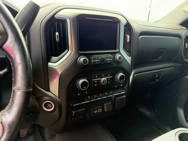 Used 2020 Silver Chevrolet LTZ image 4
