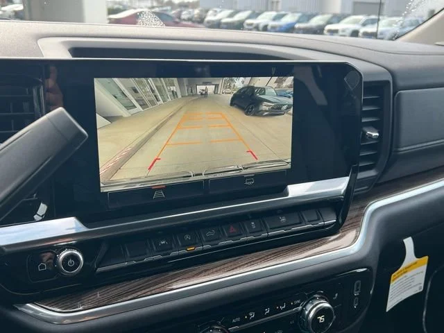 New 2026 Sterling Metallic GMC Elevation image 13