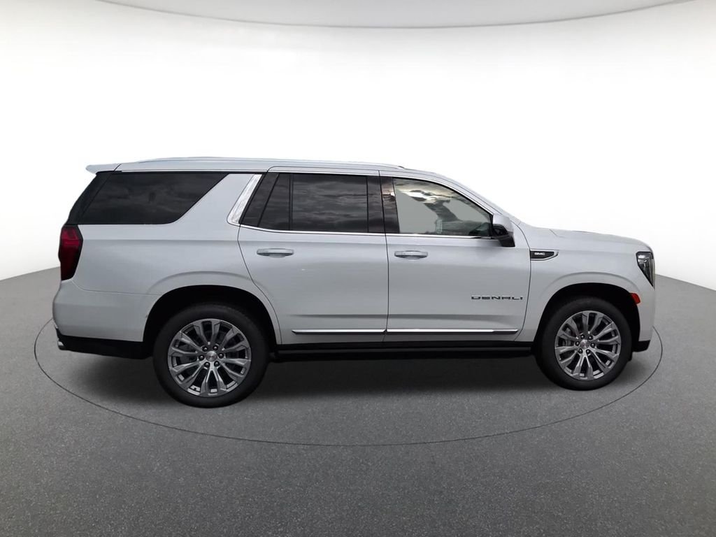 Used 2024 White GMC Denali image 5