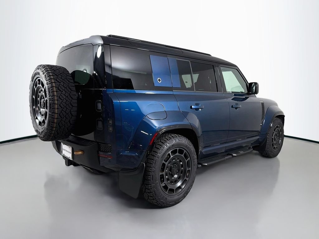 New 2026 Sargasso Blue Land Rover  OCTA image 5