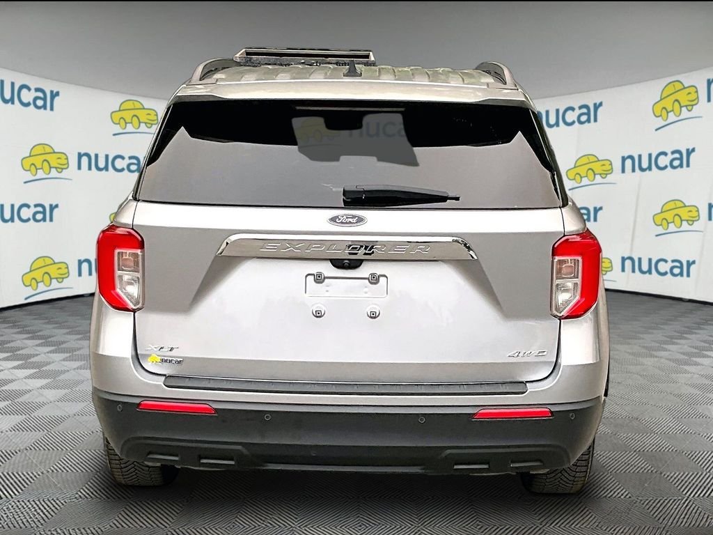 Used 2021 Silver Metallic Ford XLT image 4