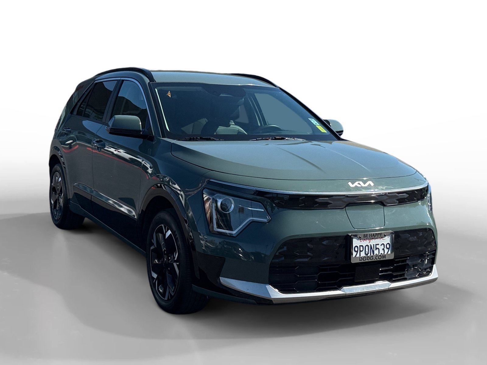 Used 2024 Green Kia Wind image 7