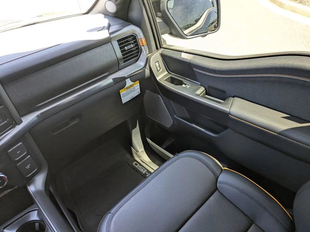 New 2026 Agate Black Metallic Ford Tremor image 17