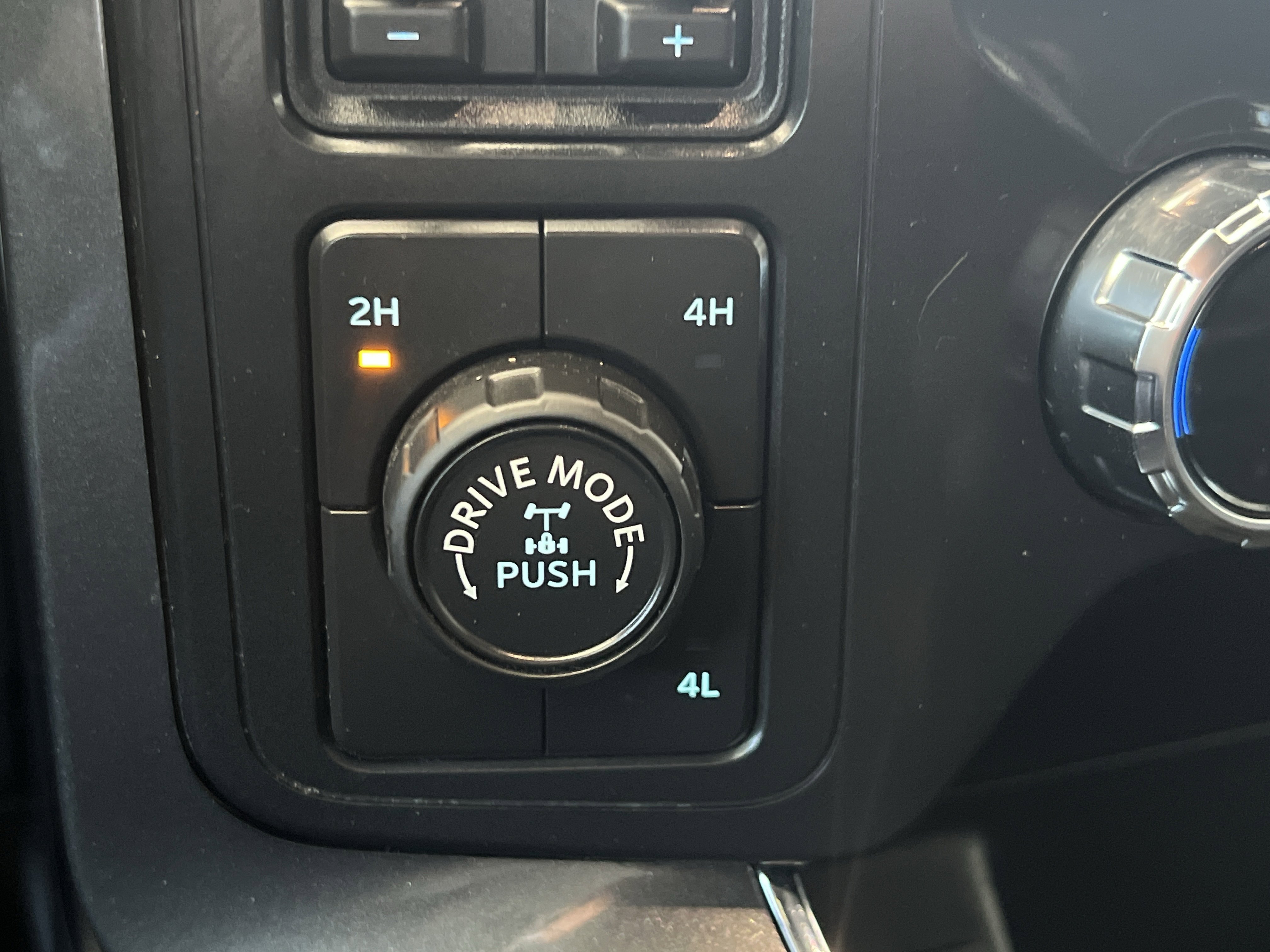 2022 Ford F-150 XLT - Photo 20