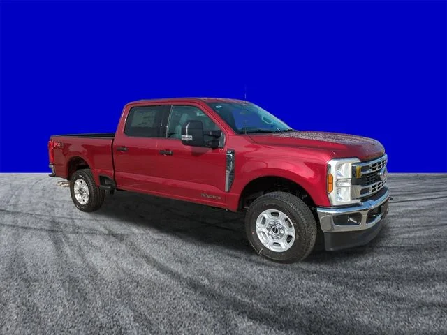 New 2026 Ruby Red Metallic Tinted Clearcoat Ford F-250® XLT image 2