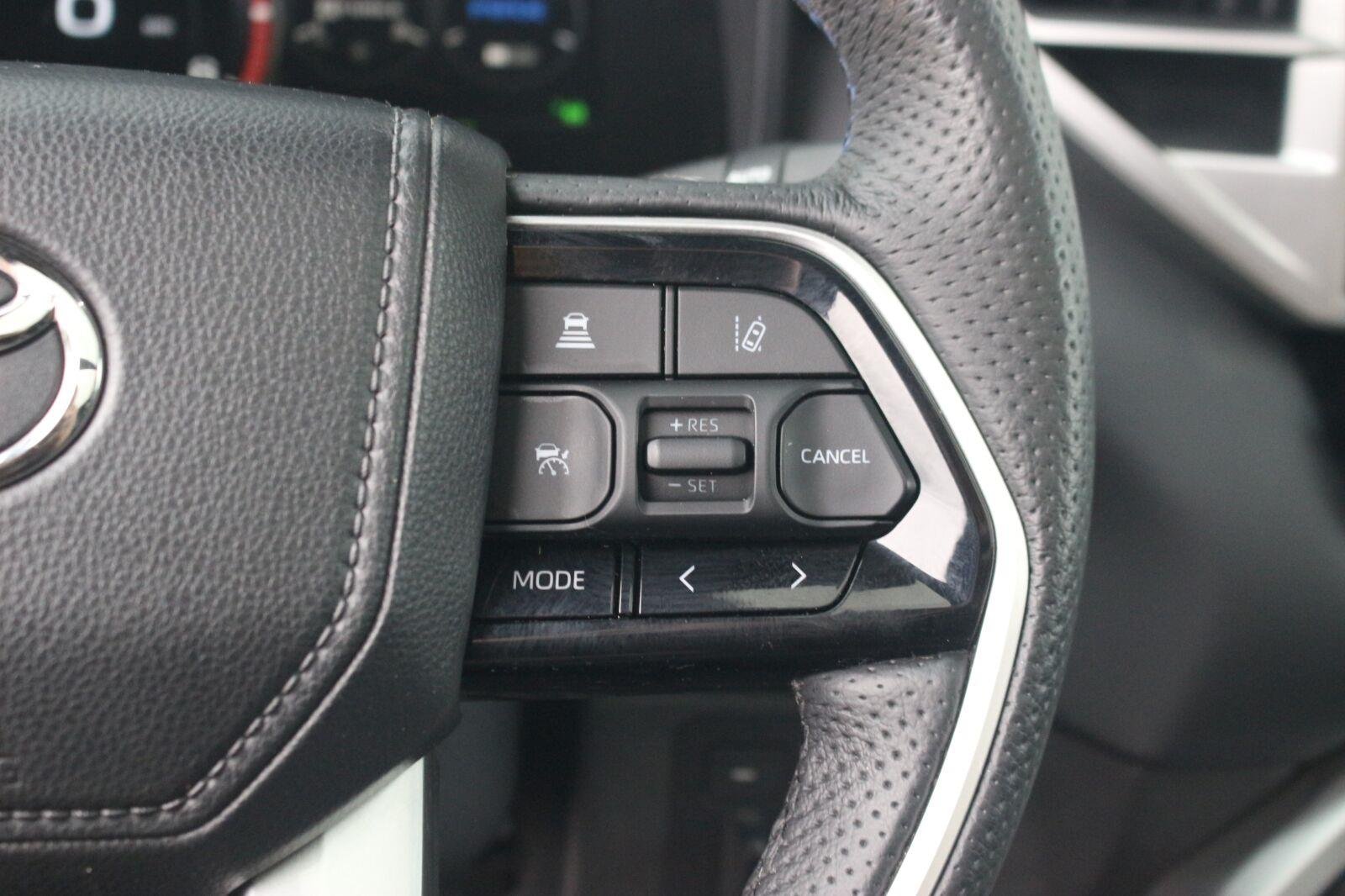 Used 2022 Grey Toyota Platinum Hybrid image 20