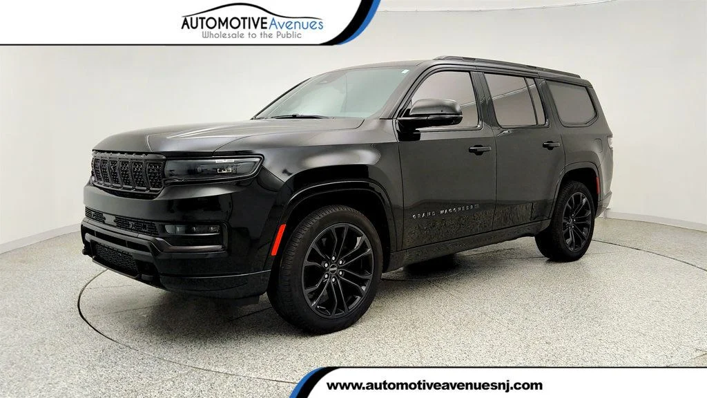 2024 Jeep Grand Wagoneer Series III Obsidian 4WD's photo