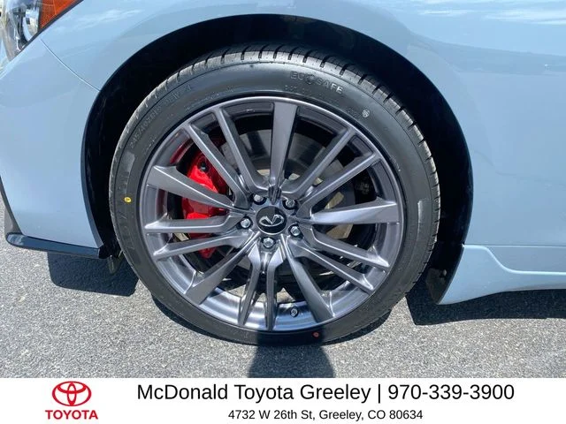 Used 2024 Gray INFINITI Red Sport 400 image 10