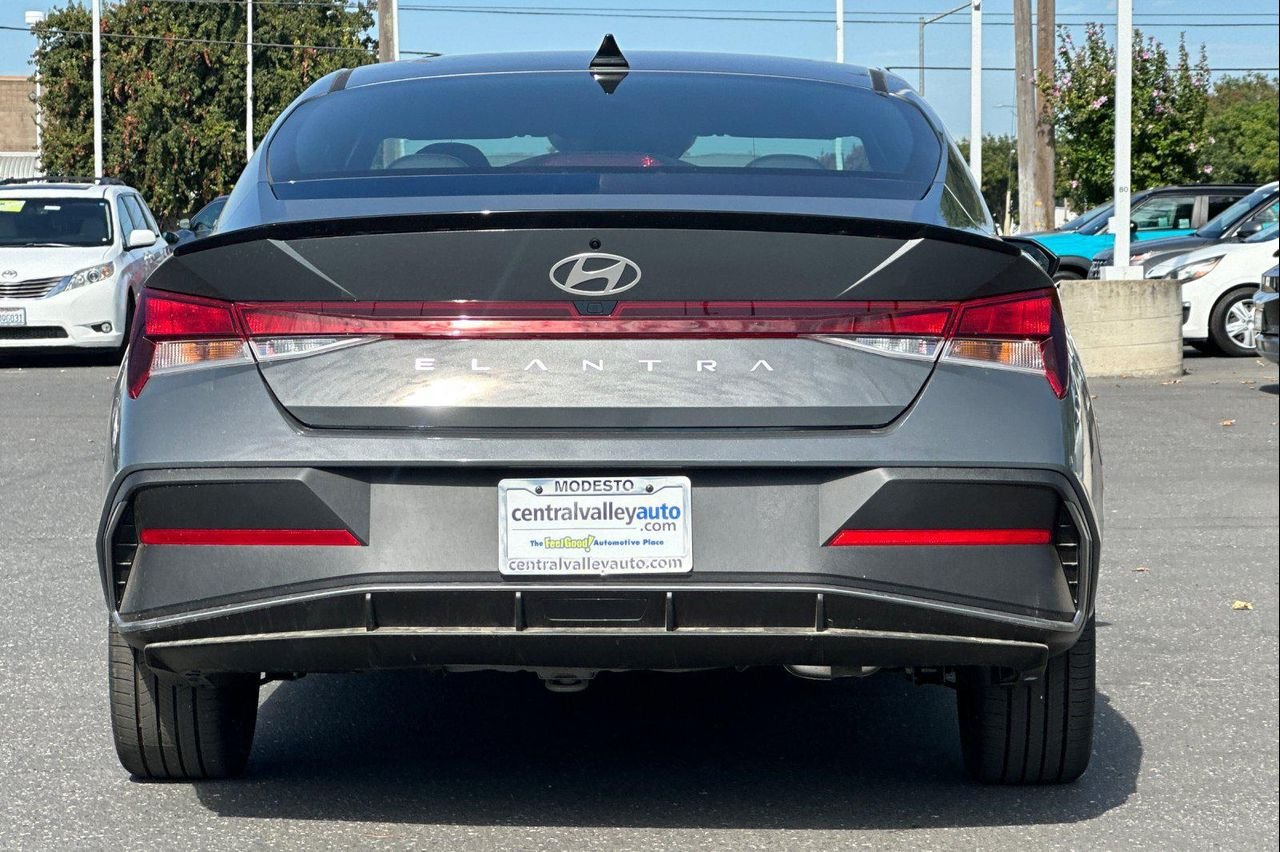 New 2026 Ecotronic Gray Hyundai SEL Sport Plus image 5