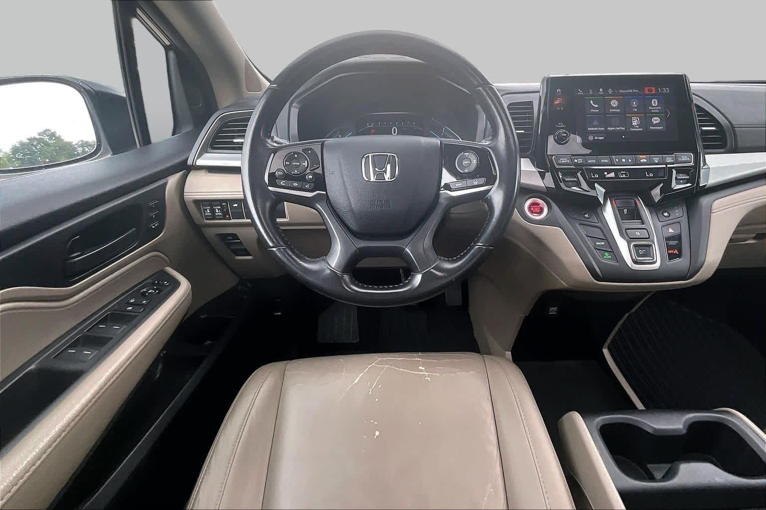 Used 2018 Deep Scarlet Pearl Honda EX-L image 6