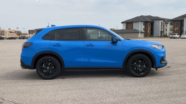 New 2027 Boost Blue Pearl Honda Sport image 9
