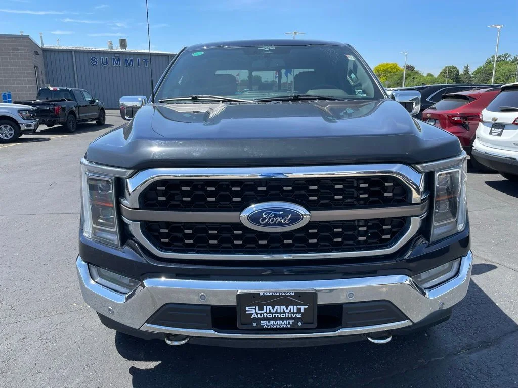 Used 2023 Antimatter Blue Metallic Ford King Ranch image 29