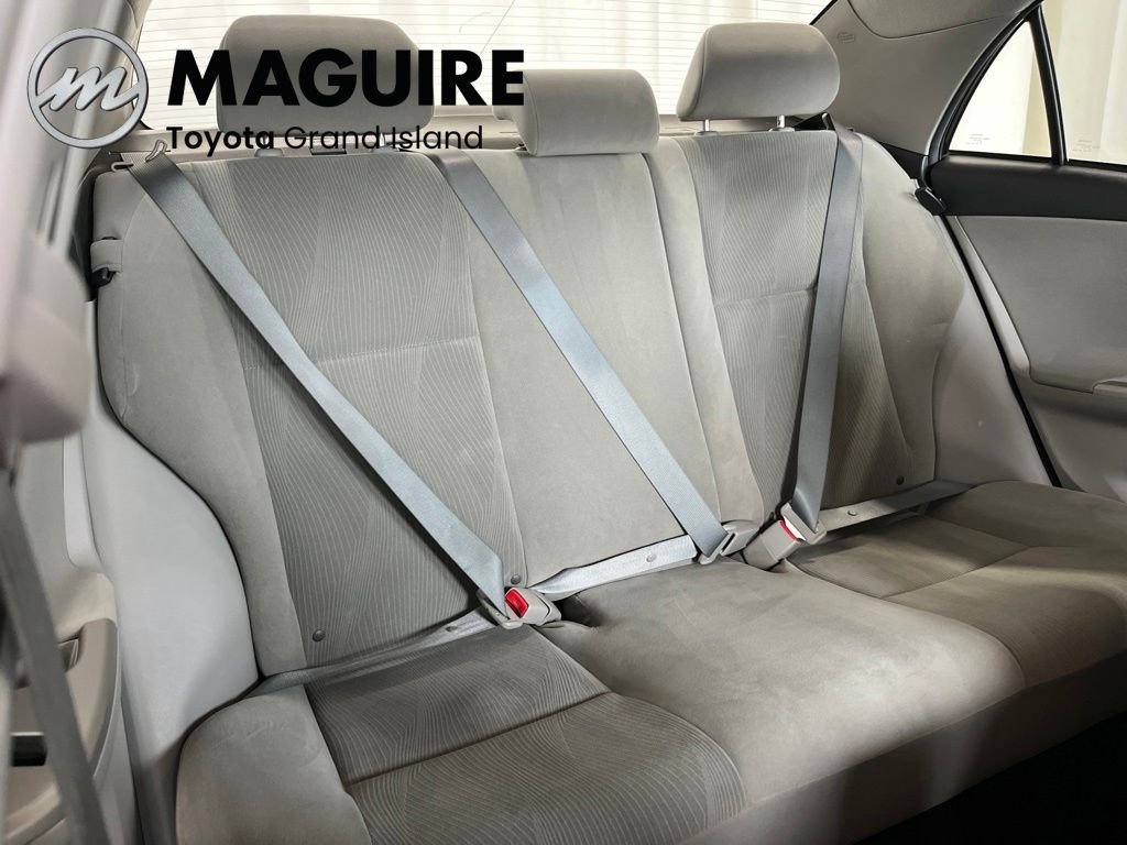 Used 2012 Black Toyota LE image 32