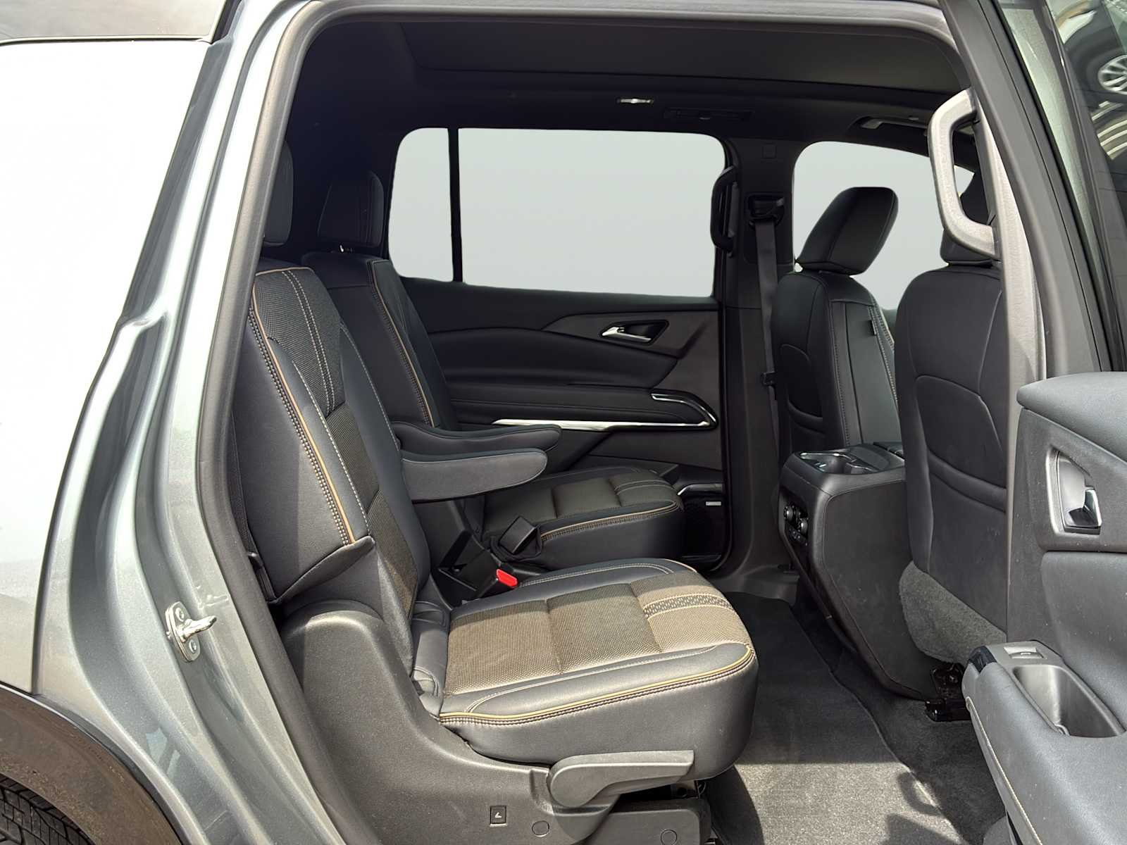 2025 Chevrolet Traverse High Country - Photo 27