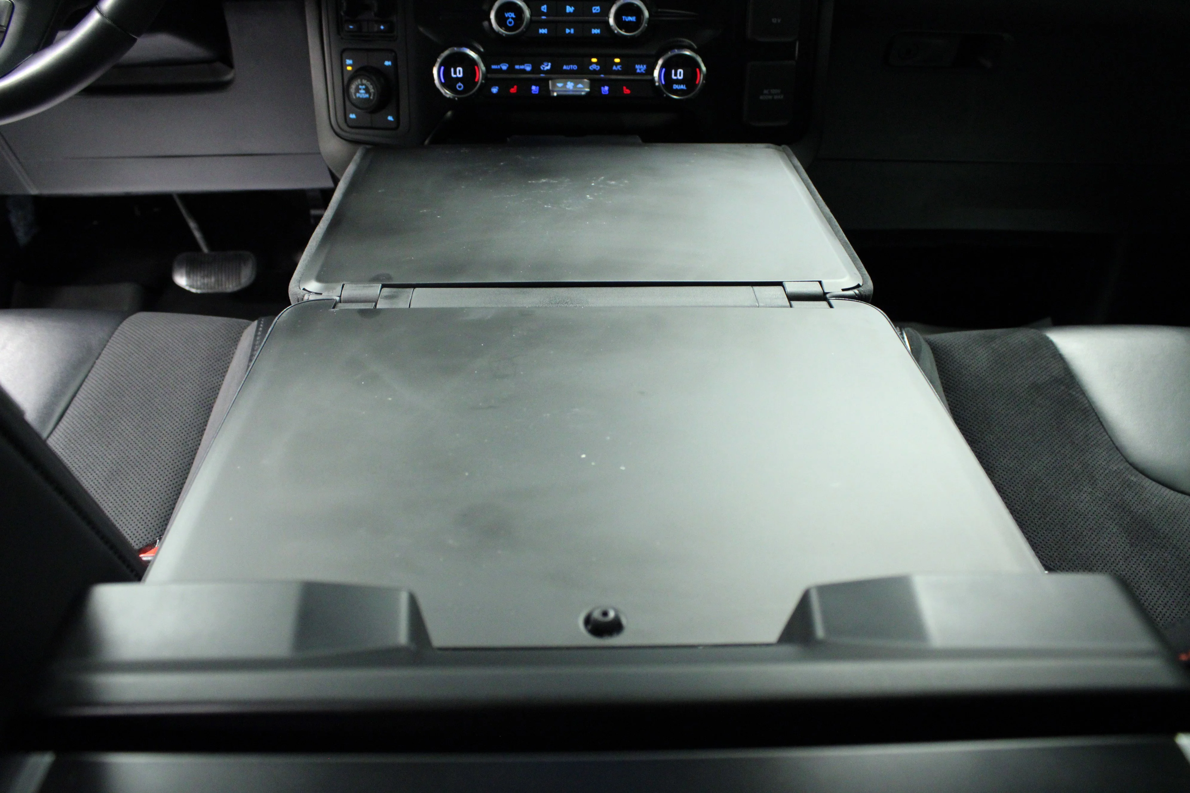 Used 2023 Avalanche Gray Ford Raptor image 20