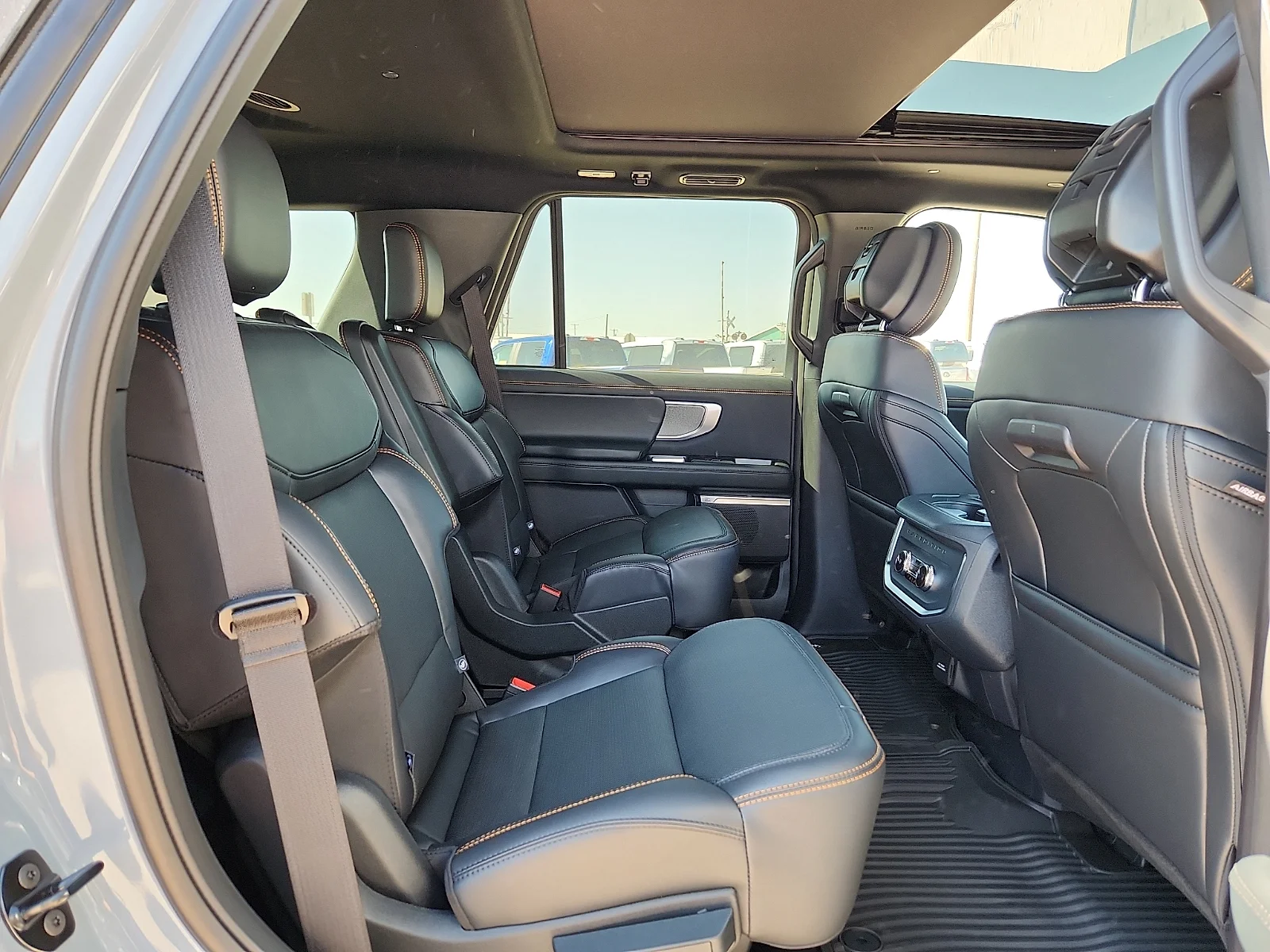 New 2027 Glacier Gray Metallic Tri-Coat Ford Tremor image 19