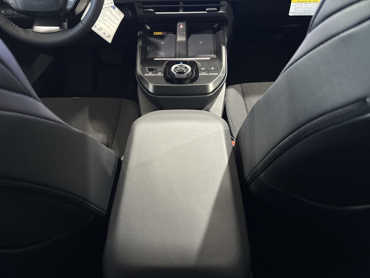 2026 Toyota C-HR SE - Photo 22