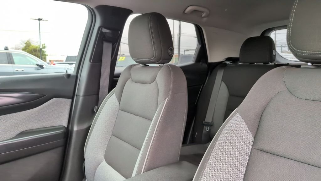 Used 2025 Gray Chevrolet LT image 23