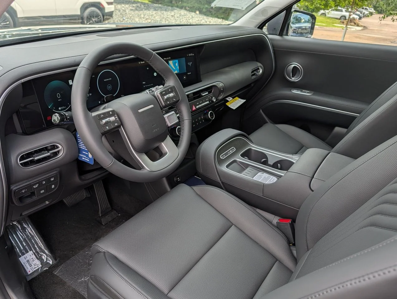 New 2026 Ecotronic Gray Pearl Hyundai SEL Premium 7P image 6
