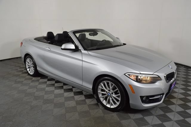 Used 2016 Silver BMW xDrive image 19