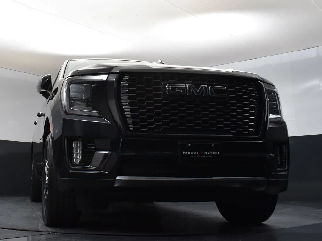 Used 2023 Blue GMC Denali Ultimate image 31