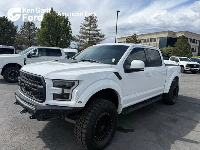 2017 Ford F-150 Raptor 4x4 SuperCrew 5-1/2 Box's photo