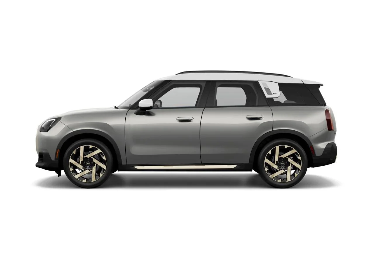 New 2027 Silver MINI Signature Plus image 4