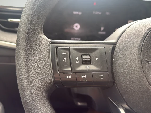 Used 2025 Red Nissan SV image 14