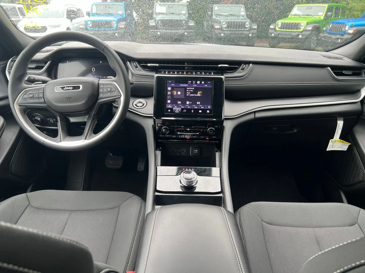 Used 2025 White Jeep Laredo X image 20
