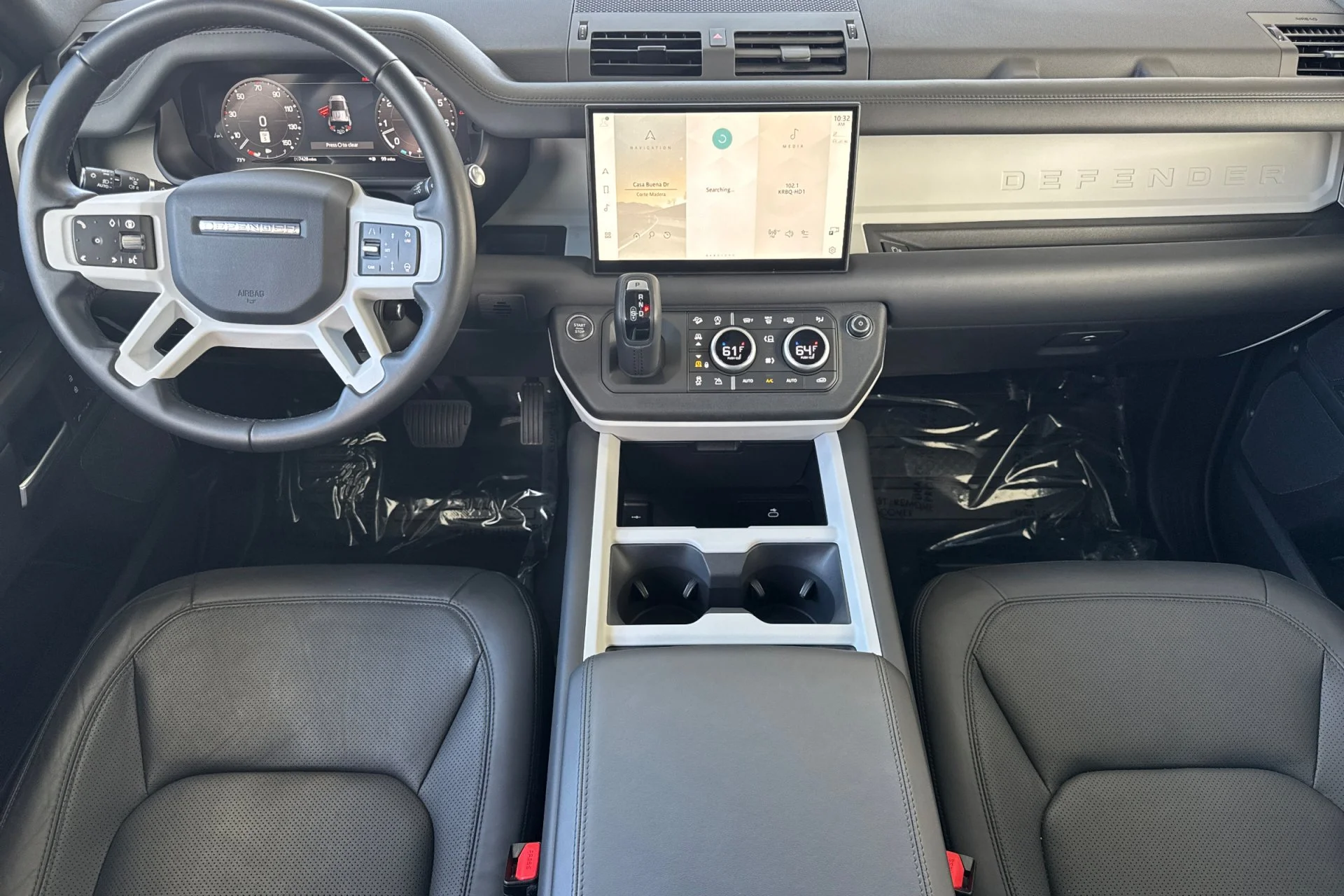 Certified Used 2025 Carpathian Grey Premium Metallic Land Rover 110 P400 S image 3