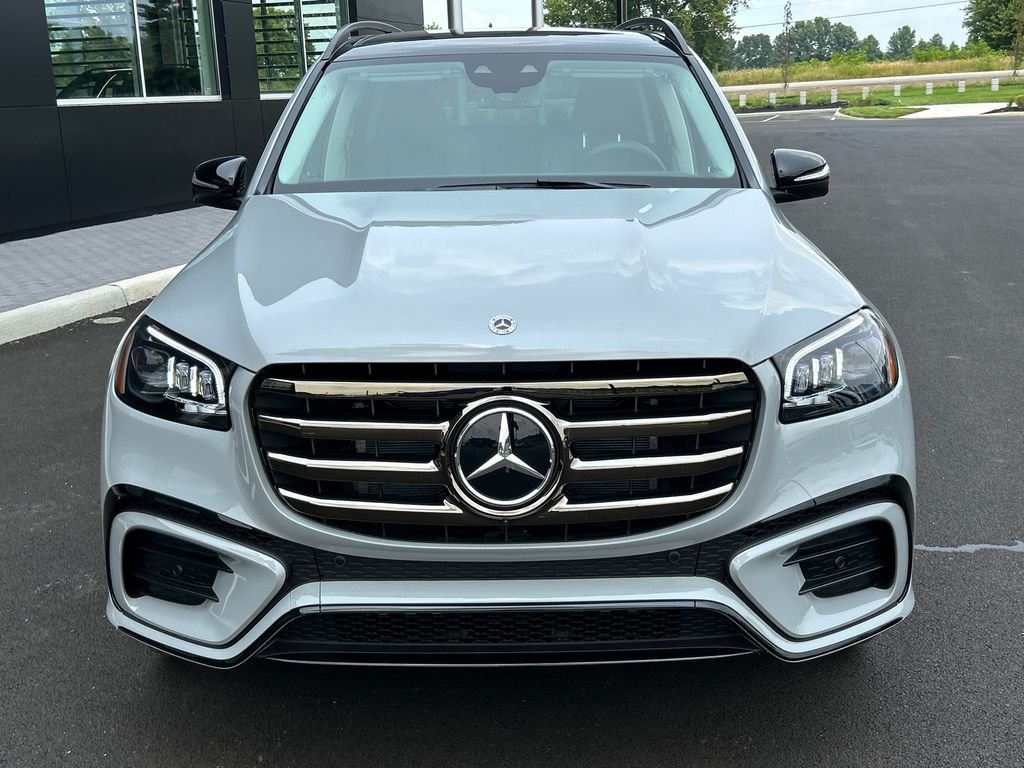New 2026 MANUFAKTUR Alpine Grey Mercedes-Benz GLS 450 image 3