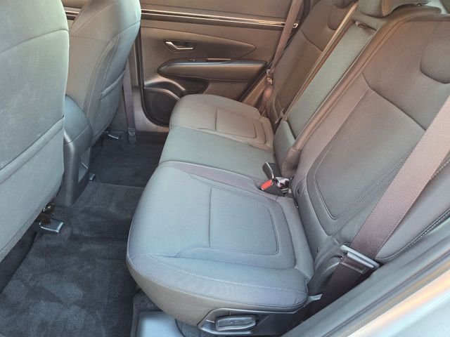 Used 2024 Silver Hyundai SE image 19