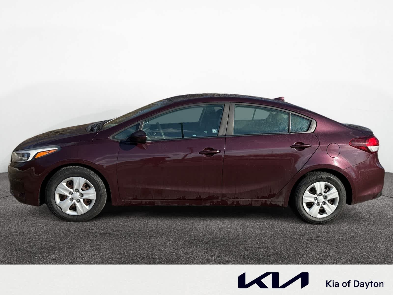 Used 2018 Kia FORTE LX with VIN 3KPFK4A7XJE165277 for sale in Huber Heights, OH